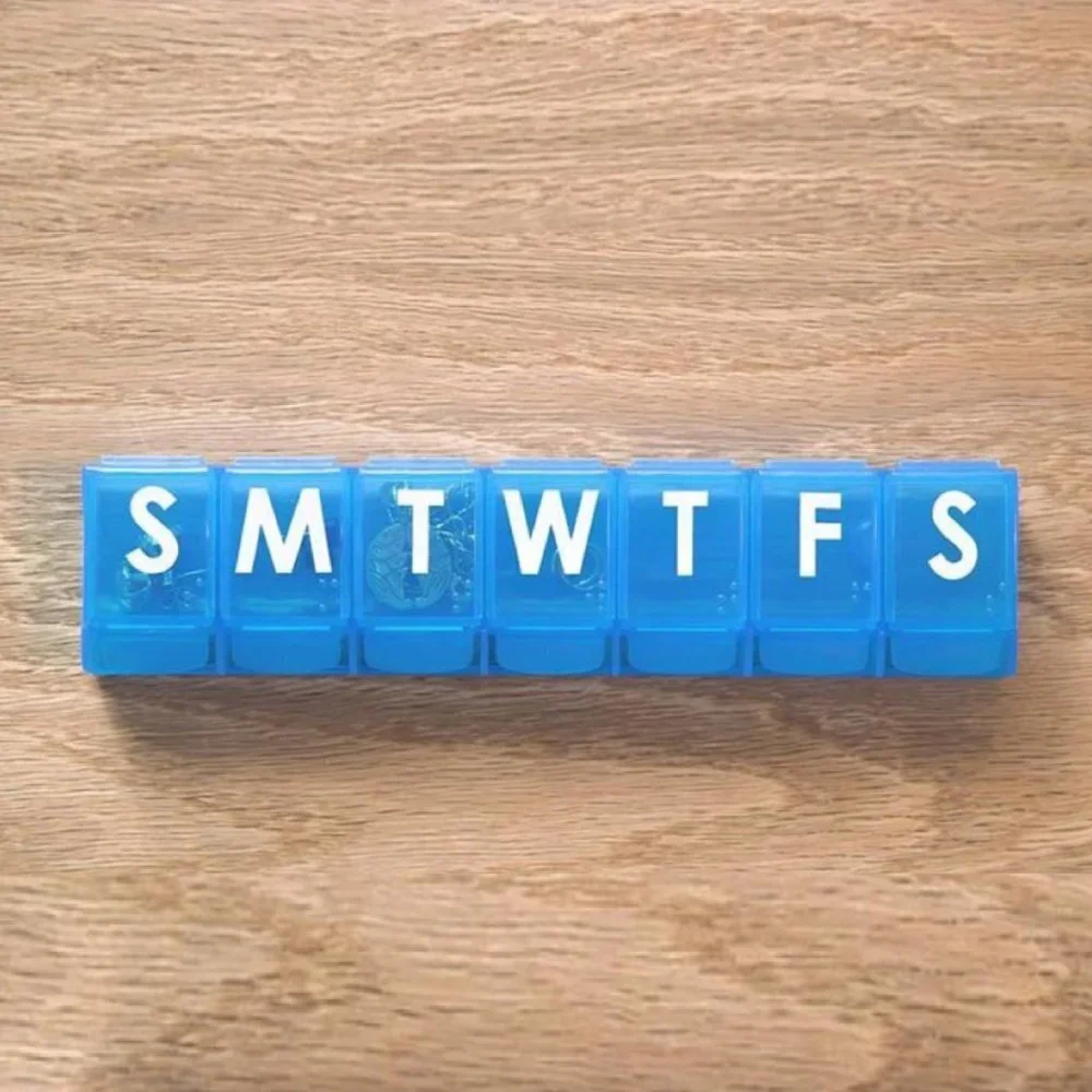 Weekly 7-Day Pill Organizer, Days of the Week Locked Container